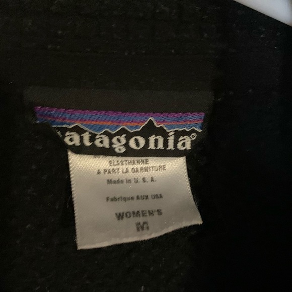 COPY - Patagonia medium woman’s vest. - Picture 2 of 4